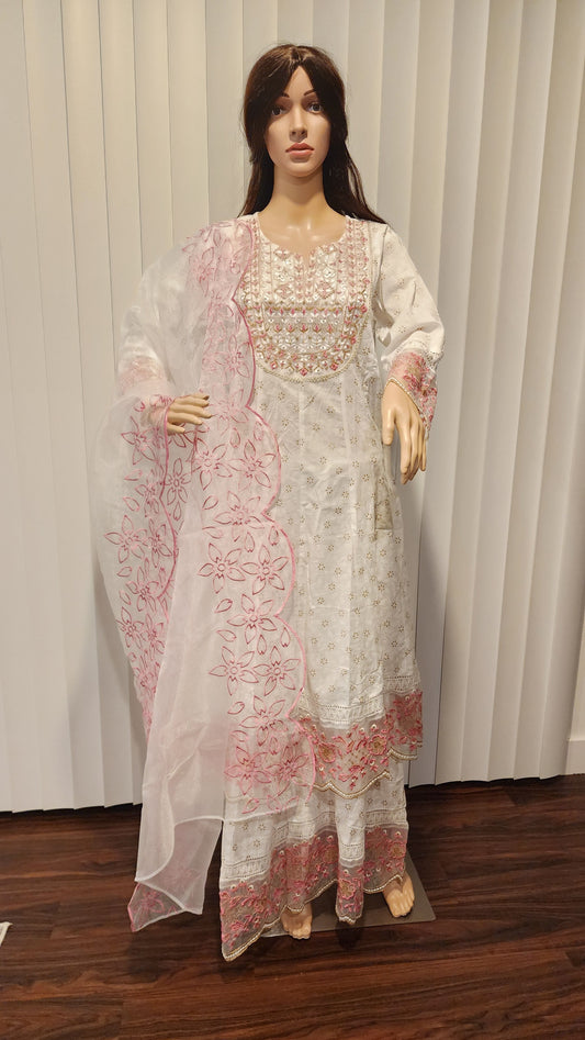 White & Pink kurtha